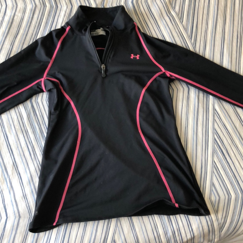 Under Armour semi fitted long sleeve half zip